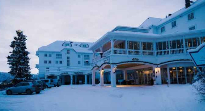 Dr Holms Hotel, Geilo ski chalet, image 1
